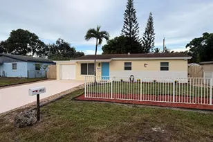 4852 SW 44th Terrace, Dania Beach, FL 33314 - Photo 4