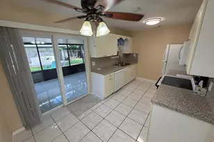 4852 SW 44th Terrace, Dania Beach, FL 33314 - Photo 14