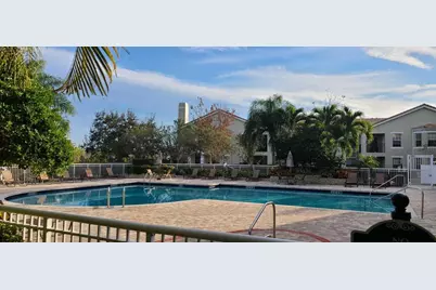 120 SW Peacock Boulevard #11101, Port Saint Lucie, FL 34986 - Photo 4