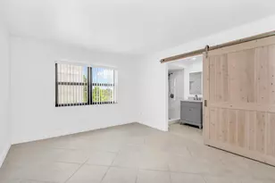 9235 SW 8th St, Boca Raton, FL 33428 - Photo 18