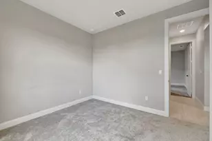 8606 Dahlia Cir, Port Saint Lucie, FL 34986 - Photo 22