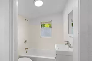 526 38th St, West Palm Beach, FL 33407 - Photo 16