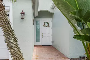 3258 Lakeshore Dr, Fort Pierce, FL 34949 - Photo 4