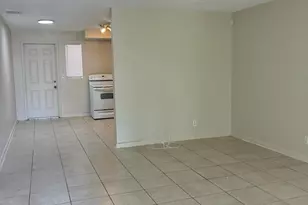 517 Silver Beach Rd, Lake Park, FL 33403 - Photo 2