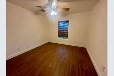 827 SE 6th Street, Stuart, FL 34994 - Photo 8