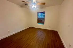 827 SE 6th St, Stuart, FL 34994 - Photo 8