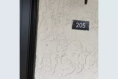 7641 Tahiti Lane #205, Lake Worth, FL 33467 - Photo 4