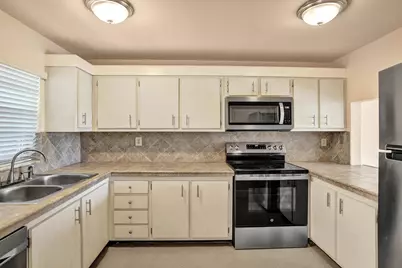 9480 Tangerine Place #402, Davie, FL 33324 - Photo 4