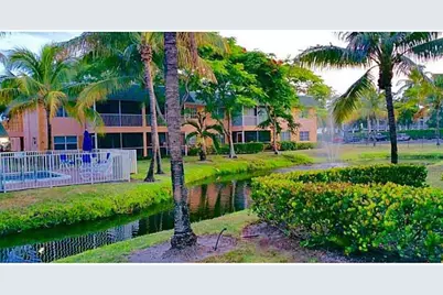 760 SE 2nd Avenue, Deerfield Beach, FL 33441 - Photo 16