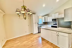 6008 SE Walkers Cay Ct, Stuart, FL 34997 - Photo 2