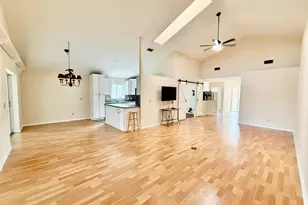 6008 SE Walkers Cay Ct, Stuart, FL 34997 - Photo 4