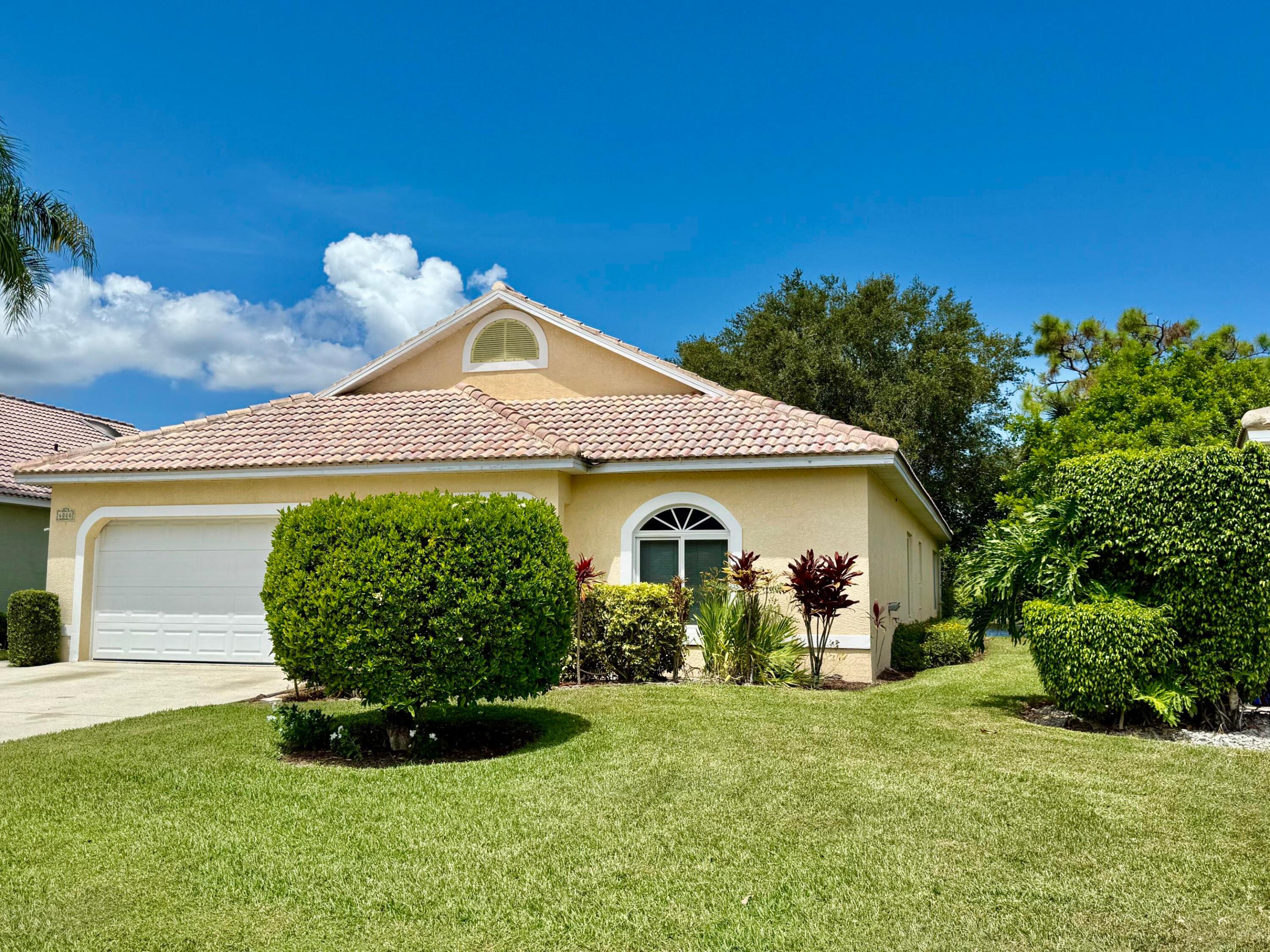 6008 SE Walkers Cay Ct - 6008 SE Walkers Cay Ct, Stuart, FL 34997 Luxury Property | Jose Angel Pina