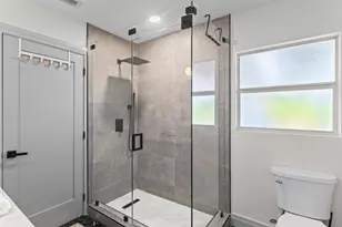 1050 SW 1st St, Boca Raton, FL 33486 - Photo 32