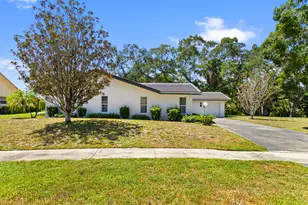 1050 SW 1st St, Boca Raton, FL 33486 - Photo 1