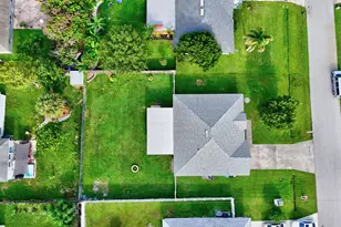 1085 SW Majorca Ave, Port Saint Lucie, FL 34953 - Photo 40