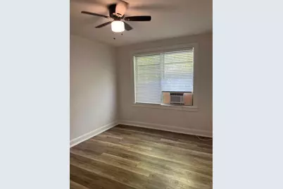 102 Menores Avenue #7, Coral Gables, FL 33134 - Photo 8