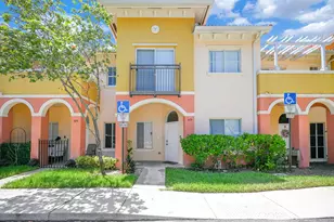 603 W Santa Catalina Cir, North Lauderdale, FL 33068 - Photo 1