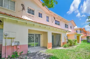 603 W Santa Catalina Cir, North Lauderdale, FL 33068 - Photo 32