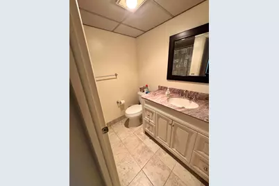 32 Normandy A #32, Delray Beach, FL 33484 - Photo 8