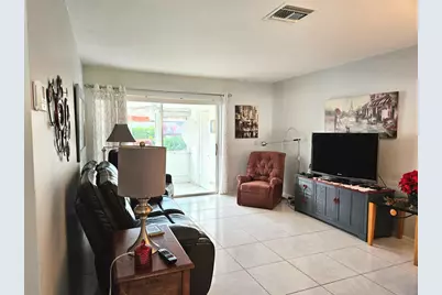 2920 Crosley Drive E #B, West Palm Beach, FL 33415 - Photo 8