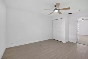 3390 NW 42nd St, Lauderdale Lakes, FL 33309 - Photo 14