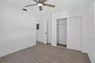 3390 NW 42nd St, Lauderdale Lakes, FL 33309 - Photo 18