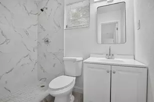 3390 NW 42nd St, Lauderdale Lakes, FL 33309 - Photo 12