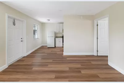 901 N F Street #2, Lake Worth, FL 33460 - Photo 2