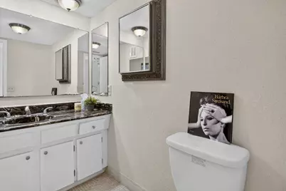 4140 NW 44th Avenue #411, Lauderdale Lakes, FL 33319 - Photo 24