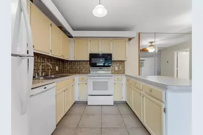 6431 SE Windsong Lane #117, Stuart, FL 34997 - Photo 14