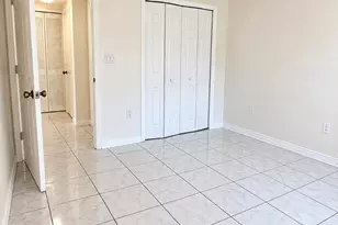 925 NE 34th Ave, Homestead, FL 33033 - Photo 8