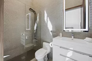 2213 NE 37th Dr, Fort Lauderdale, FL 33308 - Photo 36