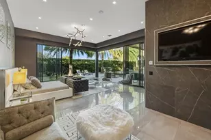 2213 NE 37th Dr, Fort Lauderdale, FL 33308 - Photo 24