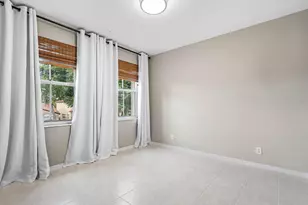 4303 NW 1st Dr, Deerfield Beach, FL 33442 - Photo 20