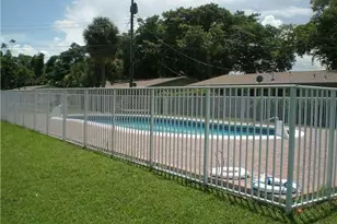 425 SW 18th Ave, Fort Lauderdale, FL 33312 - Photo 18