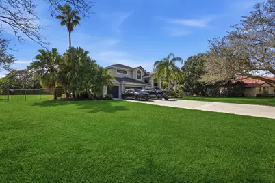 3541 Carlton Lane, Davie, FL 33330 - Photo 12