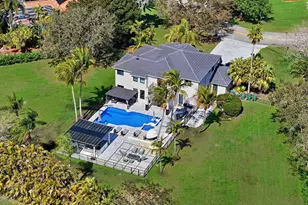 3541 Carlton Ln, Davie, FL 33330 - Photo 52