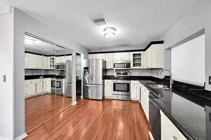 12152 NW 36th Pl, Sunrise, FL 33323 - Photo 20