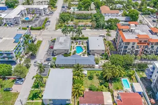 1960 NE 1st St, Deerfield Beach, FL 33441 - Photo 18