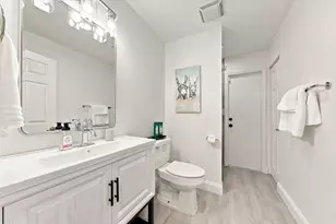 1343 Periwinkle Pl, Wellington, FL 33414 - Photo 24