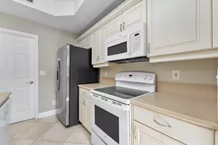 2896 Hidden Hills Rd, West Palm Beach, FL 33411 - Photo 12