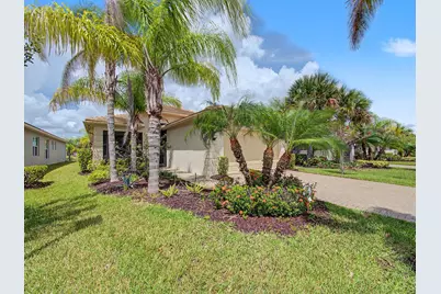 11826 SW Brighton Falls Drive, Port Saint Lucie, FL 34987 - Photo 4