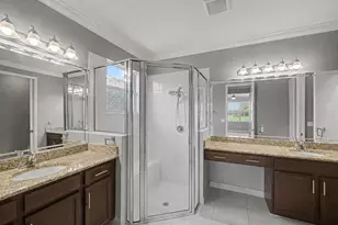 11826 SW Brighton Falls Dr, Port Saint Lucie, FL 34987 - Photo 18