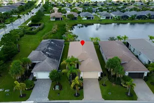 11826 SW Brighton Falls Dr, Port Saint Lucie, FL 34987 - Photo 2