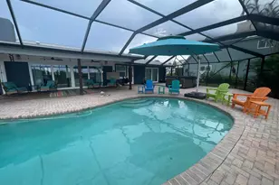651 SE Hidden River Dr, Port Saint Lucie, FL 34983 - Photo 10