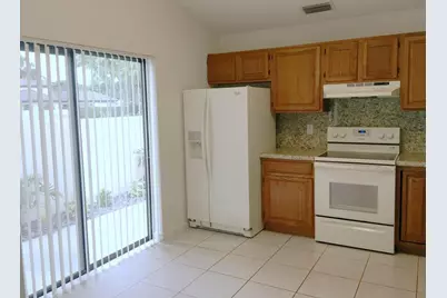 3095 Inglewood Terrace, Boca Raton, FL 33431 - Photo 2