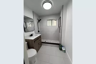 321 N 65th Terrace, Hollywood, FL 33024 - Photo 2