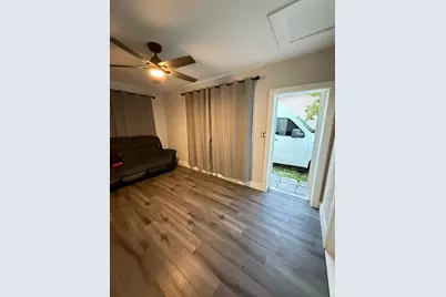 321 N 65th Terrace, Hollywood, FL 33024 - Photo 4