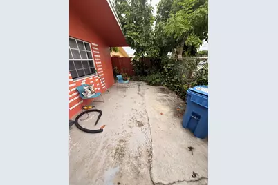 321 NW 57th Street, Oakland Park, FL 33309 - Photo 4
