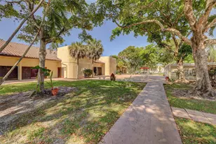 8260 SW 24th Street E, North Lauderdale, FL 33068 - Photo 26